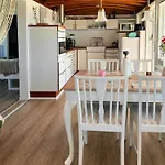 Romantic Summerhouse With Seaview *