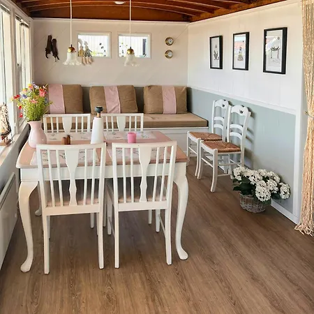 Romantic Summerhouse With Seaview * Kolding