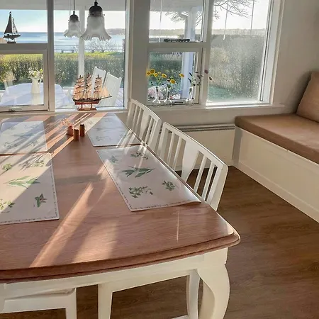 Hébergement de vacances Romantic Summerhouse With Seaview Kolding