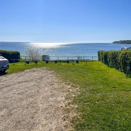 Hébergement de vacances Romantic Summerhouse With Seaview *