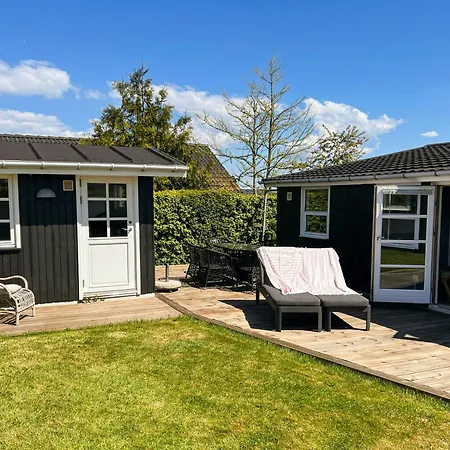Hébergement de vacances Romantic Summerhouse With Seaview *