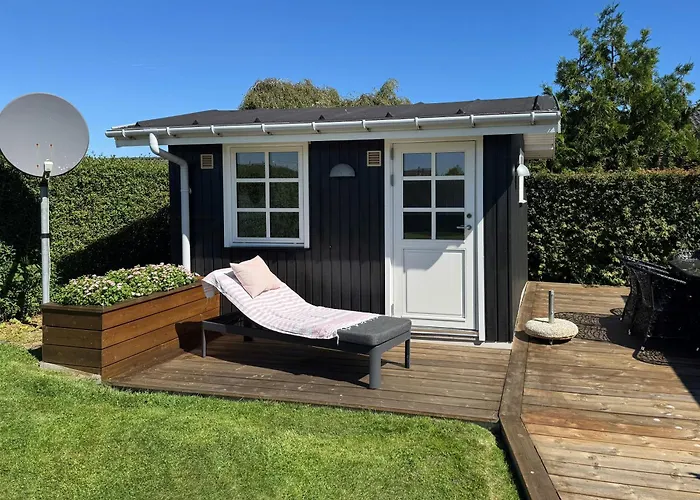 Romantic Summerhouse With Seaview Kolding