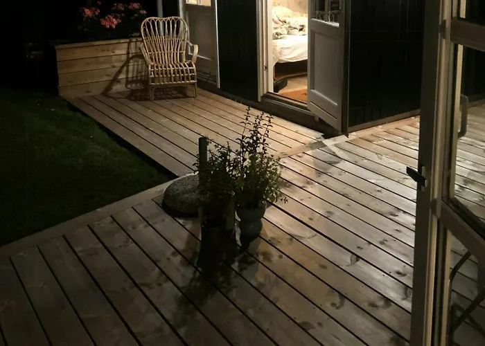 Romantic Summerhouse With Seaview